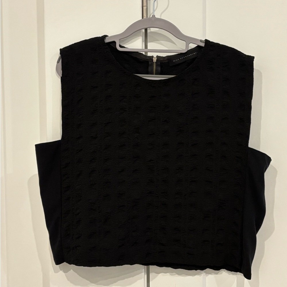 Mila Hermanovski Black Oversized Sleeveless Crop Top. Size XS